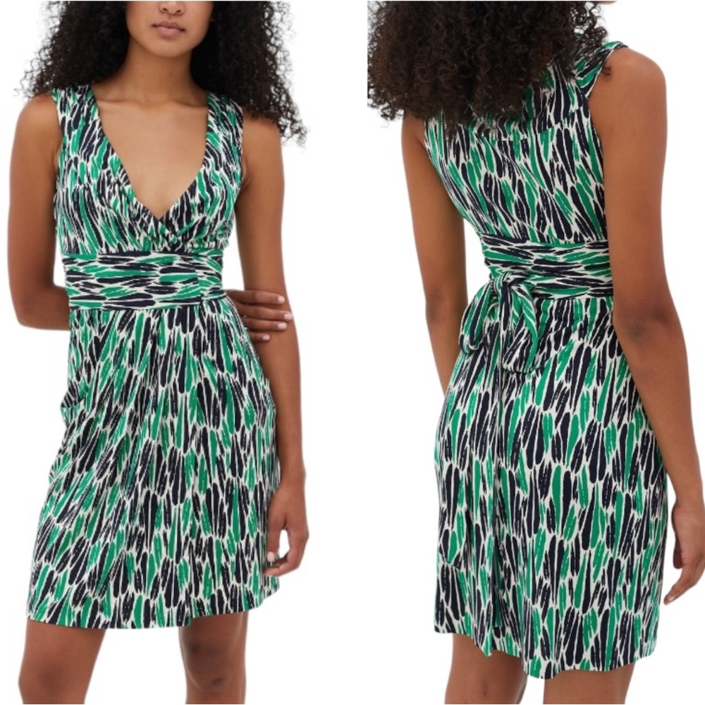Diane Von Furstenberg Celosa Silk Green & Black Printed Wrap Dress - 4